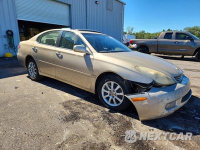 Czwarte zdjęcie samochodu z boku: 2004 LEXUS ES 330 VIN:JTHBA30G445048063 - miniatura