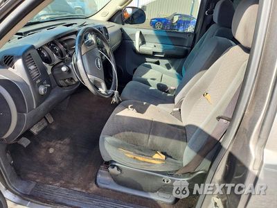 Zdjęcie 7 z 12 samochodu: 2007 CHEVROLET SILVERADO C2500 HEAVY DUTY VIN:1GCHC24KX7E526232 - miniatura