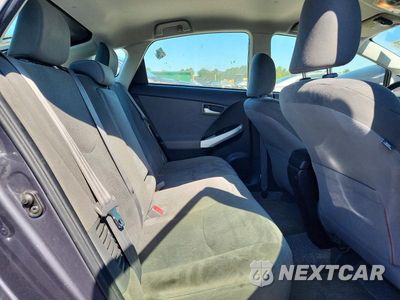 Zdjęcie 10 z 12 samochodu: 2012 TOYOTA PRIUS TWO VIN:JTDKN3DU1C5462874 - miniatura