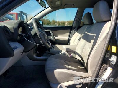 Zdjęcie 7 z 13 samochodu: 2011 TOYOTA RAV4 BASE VIN:JTMBF4DV6BD040339 - miniatura
