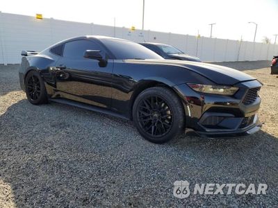 Czwarte zdjęcie samochodu z boku: 2025 FORD MUSTANG VIN:1FA6P8TH9S5114421 - miniatura