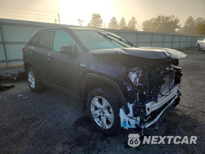 Czwarte zdjęcie samochodu z boku: 2021 TOYOTA RAV4 HYBRID XLE VIN:4T3R6RFV2MU023729 - miniatura