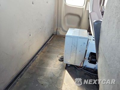 Zdjęcie 6 z 10 samochodu: 2013 FREIGHTLINER 108SD VIN:1FVAG0BS1DHFG1879 - miniatura