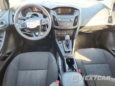 Zdjęcie 8 z 12 samochodu: 2018 FORD FOCUS SE VIN:1FADP3K22JL291040 - miniatura