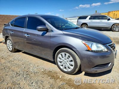 Czwarte zdjęcie samochodu z boku: 2015 NISSAN SENTRA S VIN:3N1AB7AP9FY309194 - miniatura