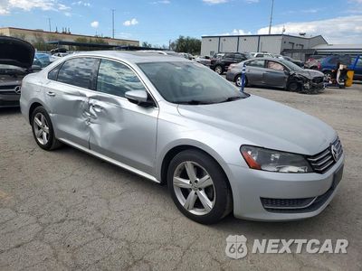 Czwarte zdjęcie samochodu z boku: 2012 VOLKSWAGEN PASSAT SE VIN:1VWBP7A35CC026552 - miniatura