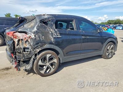 Trzecie zdjęcie samochodu z tyłu: 2016 HYUNDAI TUCSON LIMITED VIN:KM8J33A24GU149376 - miniatura