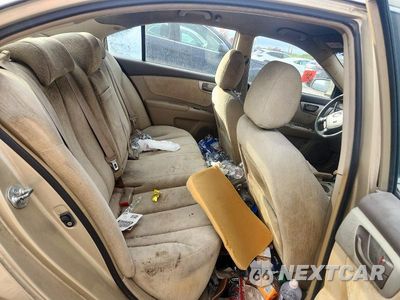 Zdjęcie 10 z 12 samochodu: 2008 KIA OPTIMA LX VIN:KNAGE123785227629 - miniatura