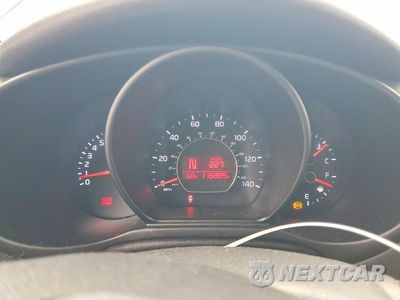 Zdjęcie 9 z 14 samochodu: 2015 KIA SOUL ! VIN:KNDJX3A57F7185739 - miniatura