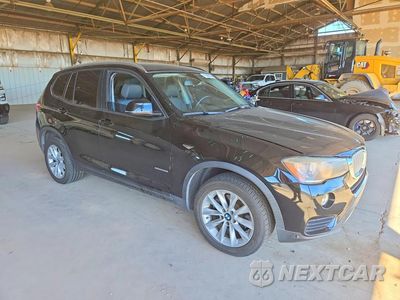 Czwarte zdjęcie samochodu z boku: 2017 BMW X3 SDRIVE28I VIN:5UXWZ7C57H0V85637 - miniatura