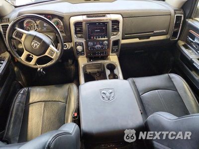 Zdjęcie 8 z 13 samochodu: 2018 RAM 1500 LARAMIE VIN:1C6RR7NT8JS238149 - miniatura