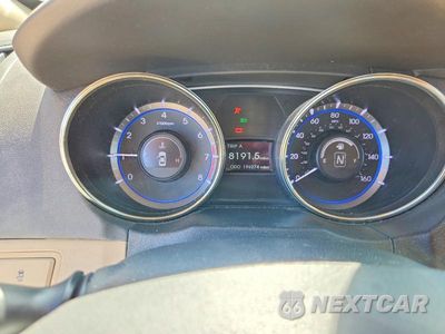 Zdjęcie 9 z 12 samochodu: 2012 HYUNDAI SONATA GLS VIN:5NPEB4AC5CH461010 - miniatura