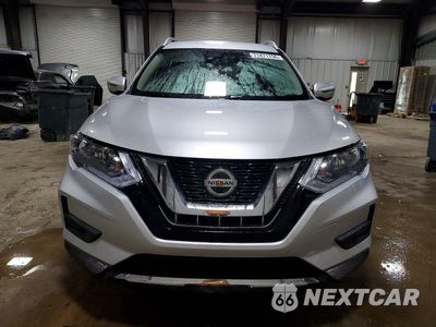 Piąte zdjęcie samochodu w środku: 2019 NISSAN ROGUE SV VIN:KNMAT2MV6KP551363 - miniatura