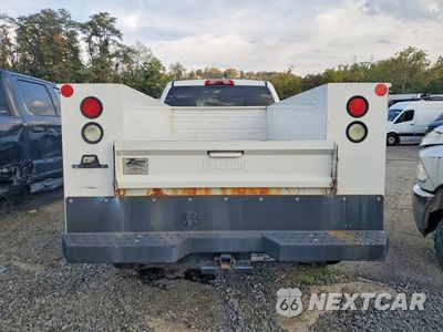 Zdjęcie 6 z 12 samochodu: 2016 CHEVROLET SILVERADO K3500 VIN:1GB3KYCG1GZ324616 - miniatura