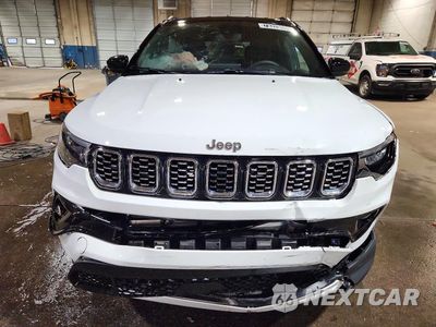 Piąte zdjęcie samochodu w środku: 2025 JEEP COMPASS LIMITED VIN:3C4NJDCN5ST619068 - miniatura