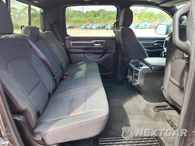 Zdjęcie 10 z 12 samochodu: 2022 RAM 1500 BIG HORN/LONE STAR VIN:1C6SRFMTXNN162189 - miniatura