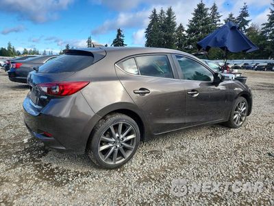 Trzecie zdjęcie samochodu z tyłu: 2018 MAZDA 3 TOURING VIN:3MZBN1L30JM188262 - miniatura