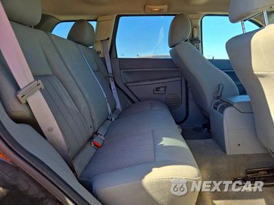 Zdjęcie 11 z 13 samochodu: 2005 JEEP GRAND CHEROKEE LAREDO VIN:1J4GS48K05C656902 - miniatura