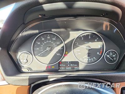 Zdjęcie 9 z 12 samochodu: 2014 BMW 328 D VIN:WBA3D3C56EK156627 - miniatura