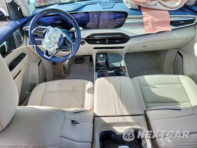 Zdjęcie 8 z 13 samochodu: 2025 BUICK ENCLAVE AVENIR VIN:5GAEVCRS9SJ110976 - miniatura