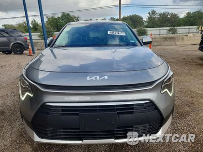Piąte zdjęcie samochodu w środku: 2026 KIA NIRO LX VIN:KNDCP3LE2T5361786 - miniatura