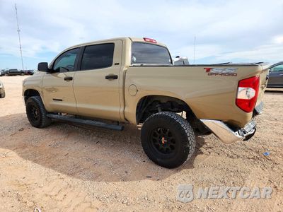 Drugie zdjęcie samochodu z przodu: 2019 TOYOTA TUNDRA CREWMAX SR5 VIN:5TFEM5F1XKX142891 - miniatura