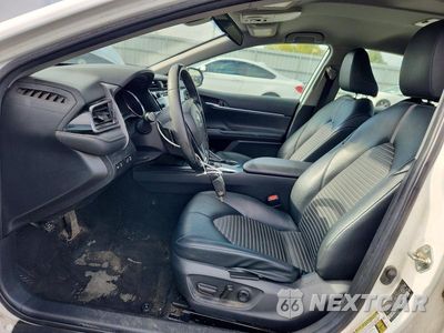 Zdjęcie 7 z 12 samochodu: 2019 TOYOTA CAMRY VIN:4T1B11HK8KU699466 - miniatura