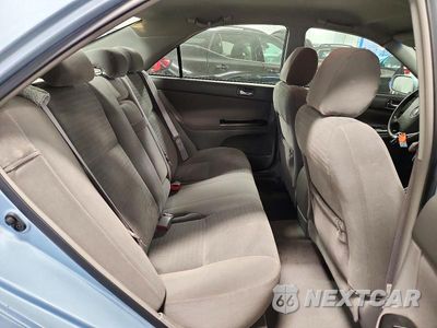 Zdjęcie 10 z 12 samochodu: 2005 TOYOTA CAMRY LE VIN:4T1BE32KX5U982996 - miniatura
