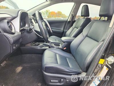 Zdjęcie 7 z 14 samochodu: 2017 TOYOTA RAV4 HV LIMITED VIN:JTMDJREV1HD134575 - miniatura