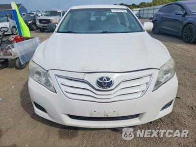 Piąte zdjęcie samochodu w środku: 2011 TOYOTA CAMRY LE VIN:4T1BF3EK1BU742000 - miniatura