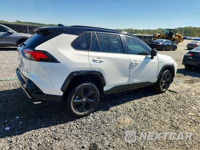 Trzecie zdjęcie samochodu z tyłu: 2020 TOYOTA RAV4 XSE VIN:JTMEWRFV9LJ030768 - miniatura