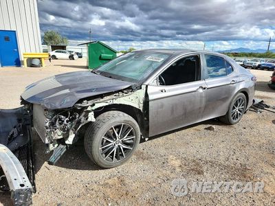 2022 TOYOTA CAMRY SE 4T1T11AK1NU048456 - główne zdjęcie licytacji z USA - miniatura