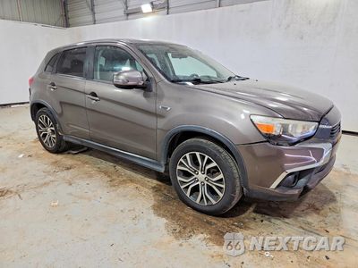 Czwarte zdjęcie samochodu z boku: 2017 MITSUBISHI OUTLANDER SPORT ES VIN:JA4AP3AU9HZ014533 - miniatura