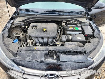 Zdjęcie 11 z 12 samochodu: 2019 HYUNDAI ELANTRA SEL VIN:KMHD84LF3KU838709 - miniatura