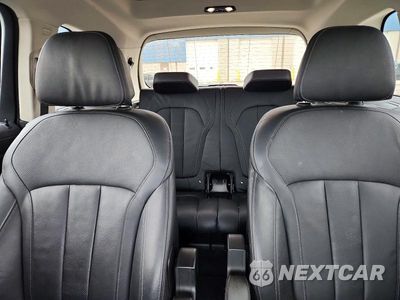 Zdjęcie 10 z 13 samochodu: 2020 BMW X7 XDRIVE40I VIN:5UXCW2C06L9B96319 - miniatura