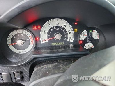 Zdjęcie 9 z 13 samochodu: 2010 TOYOTA FJ CRUISER BASE VIN:JTEBU4BF7AK070215 - miniatura