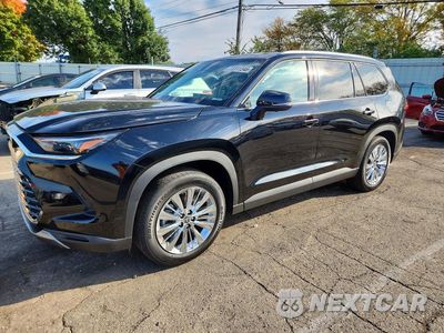 2026 TOYOTA GRAND HIGHLANDER PLATINUM 5TDAAAB50TS121192 - główne zdjęcie licytacji z USA - miniatura