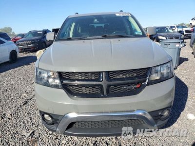 Piąte zdjęcie samochodu w środku: 2020 DODGE JOURNEY CROSSROAD VIN:3C4PDCGB2LT270205 - miniatura