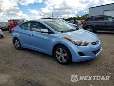 Czwarte zdjęcie samochodu z boku: 2013 HYUNDAI ELANTRA GLS VIN:KMHDH4AE2DU658084 - miniatura