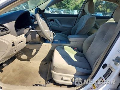 Zdjęcie 7 z 12 samochodu: 2010 TOYOTA CAMRY LE VIN:4T1BF3EK5AU572870 - miniatura