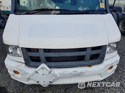 Zdjęcie 12 z 13 samochodu: 2017 ISUZU REACH DELIVERY VAN VIN:JALB4T170H7W00285 - miniatura