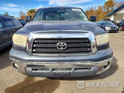 Piąte zdjęcie samochodu w środku: 2008 TOYOTA TUNDRA SR5 VIN:5TFBV54188X037911 - miniatura