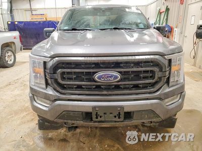 Piąte zdjęcie samochodu w środku: 2022 FORD F150 SUPERCREW VIN:1FTEW1EP5NKD78116 - miniatura