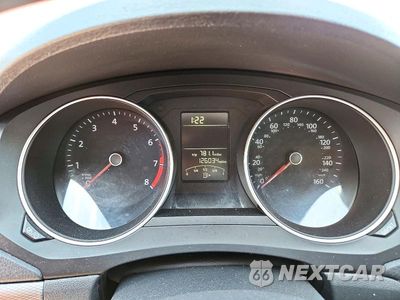 Zdjęcie 9 z 12 samochodu: 2018 VOLKSWAGEN JETTA S VIN:3VW2B7AJ1JM229821 - miniatura