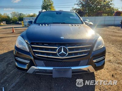 Piąte zdjęcie samochodu w środku: 2013 MERCEDES-BENZ ML 350 4MATIC VIN:4JGDA5HB6DA263445 - miniatura