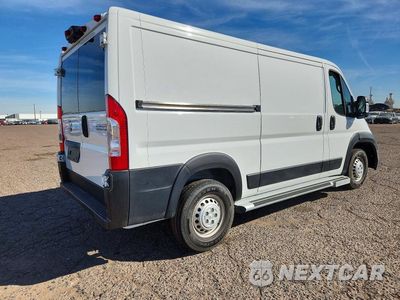 Trzecie zdjęcie samochodu z tyłu: 2026 RAM PROMASTER 2500 DELIVERY VAN VIN:3C6LRVVG0TE172604 - miniatura