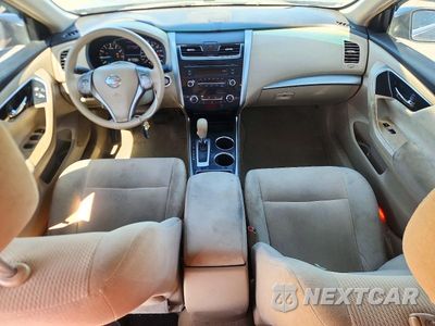 Zdjęcie 8 z 12 samochodu: 2013 NISSAN ALTIMA 2.5 VIN:1N4AL3AP9DN486864 - miniatura