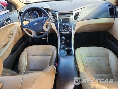 Zdjęcie 8 z 13 samochodu: 2014 HYUNDAI SONATA GLS VIN:5NPEB4AC4EH889704 - miniatura