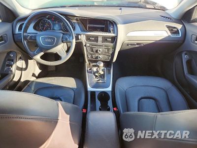 Zdjęcie 8 z 12 samochodu: 2013 AUDI A4 PREMIUM VIN:WAUDFAFL0DN023923 - miniatura