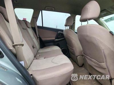 Zdjęcie 11 z 13 samochodu: 2008 TOYOTA RAV4 BASE VIN:JTMZD33V385103805 - miniatura